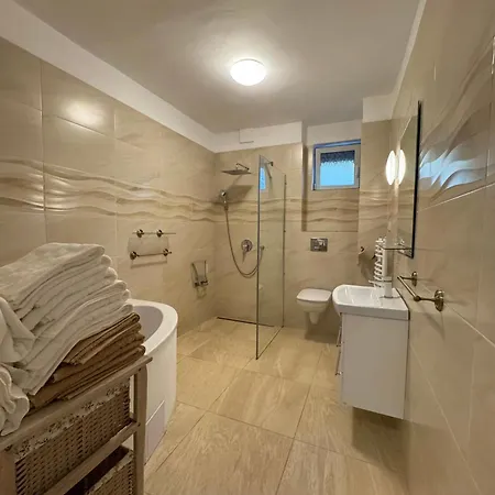 Riverside Krasna Apartmán Kosice
