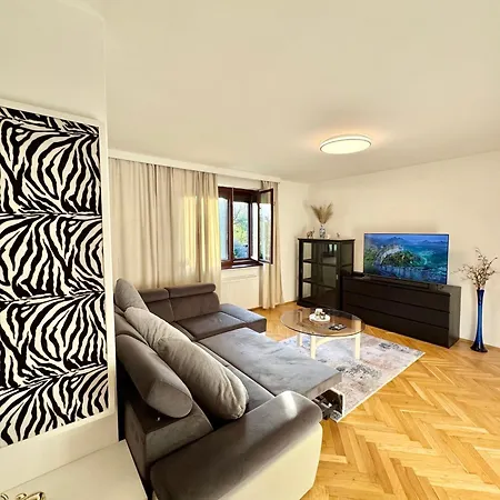 Riverside Krasna Apartmán